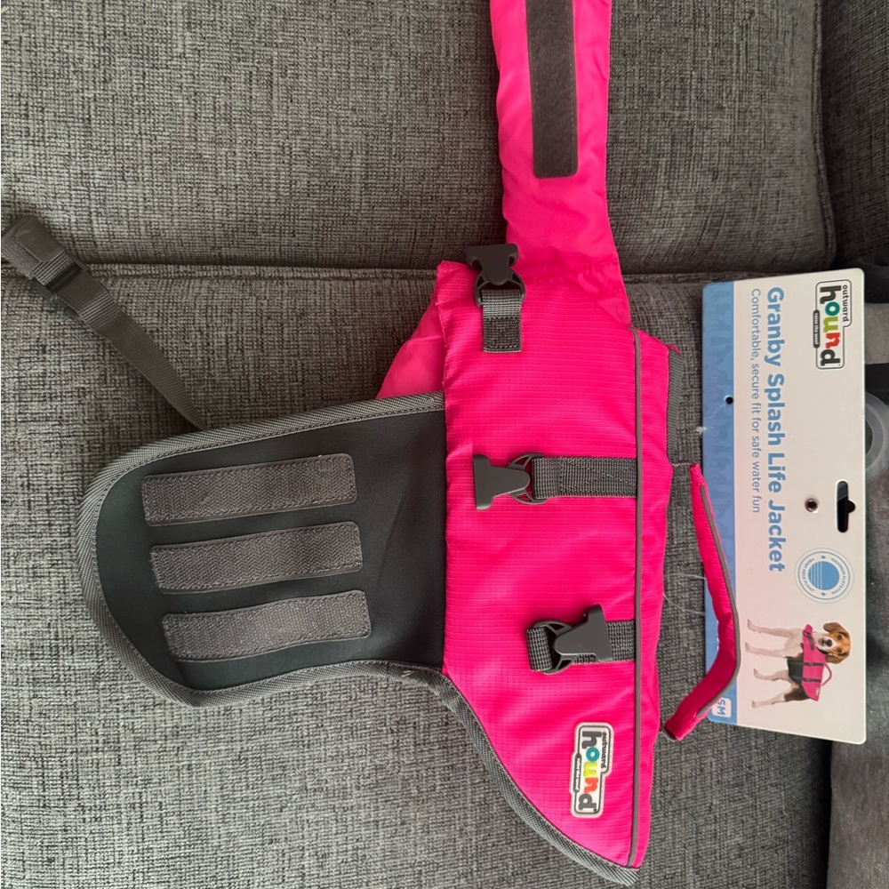 Outward Hound Hot Pink Dog Life Vest